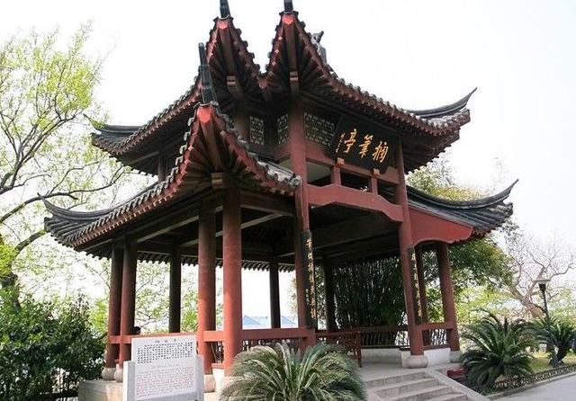 眼前有景道不得，崔顥题诗在上头——搁笔亭彰显李白虚心风采